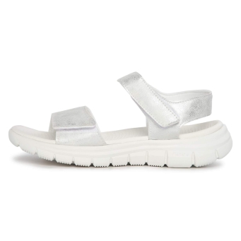 Sports Shoes & Floaters